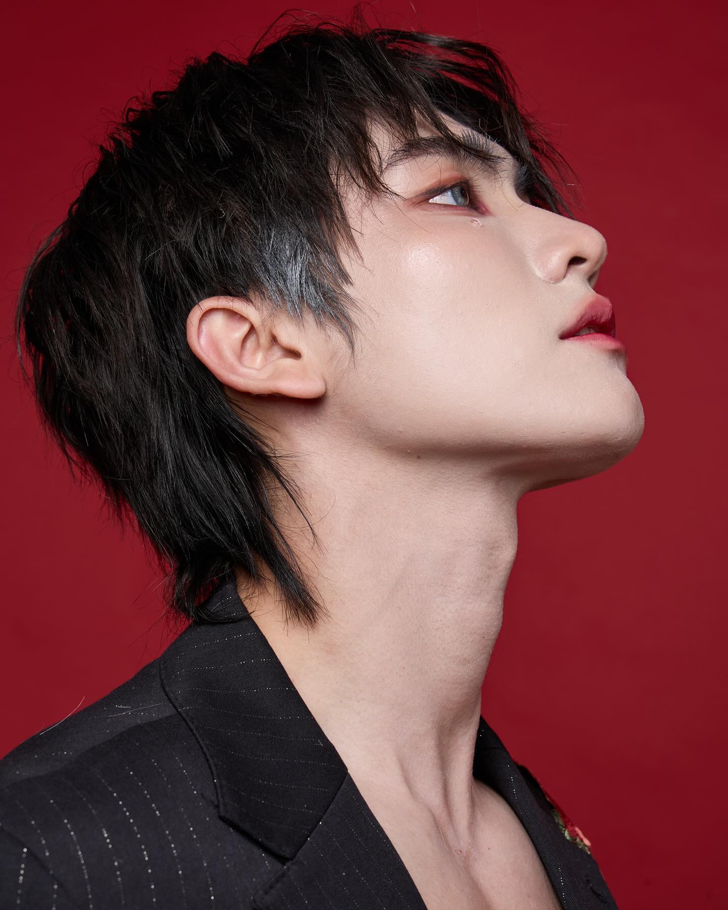 บอส - ชัยกมล เสริมส่งวิทยะ