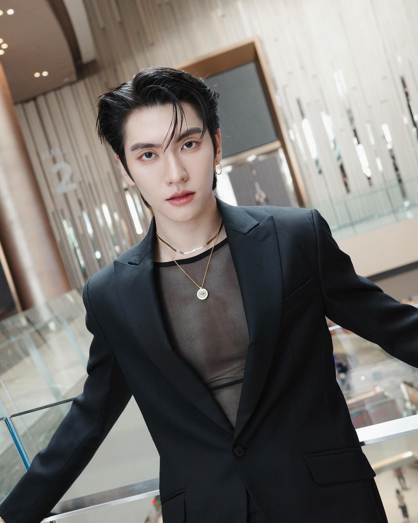 บอส - ชัยกมล เสริมส่งวิทยะ