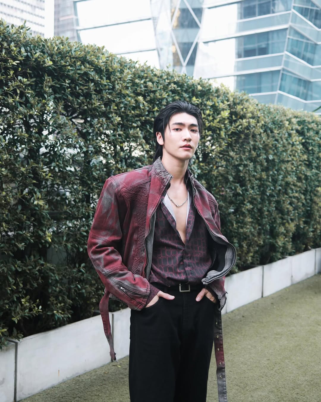 บอส - ชัยกมล เสริมส่งวิทยะ