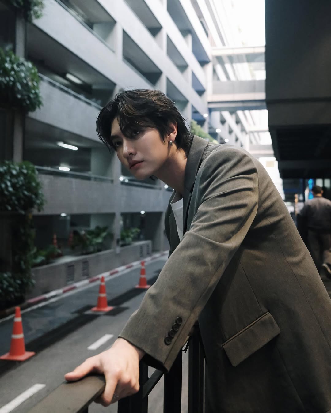 บอส - ชัยกมล เสริมส่งวิทยะ