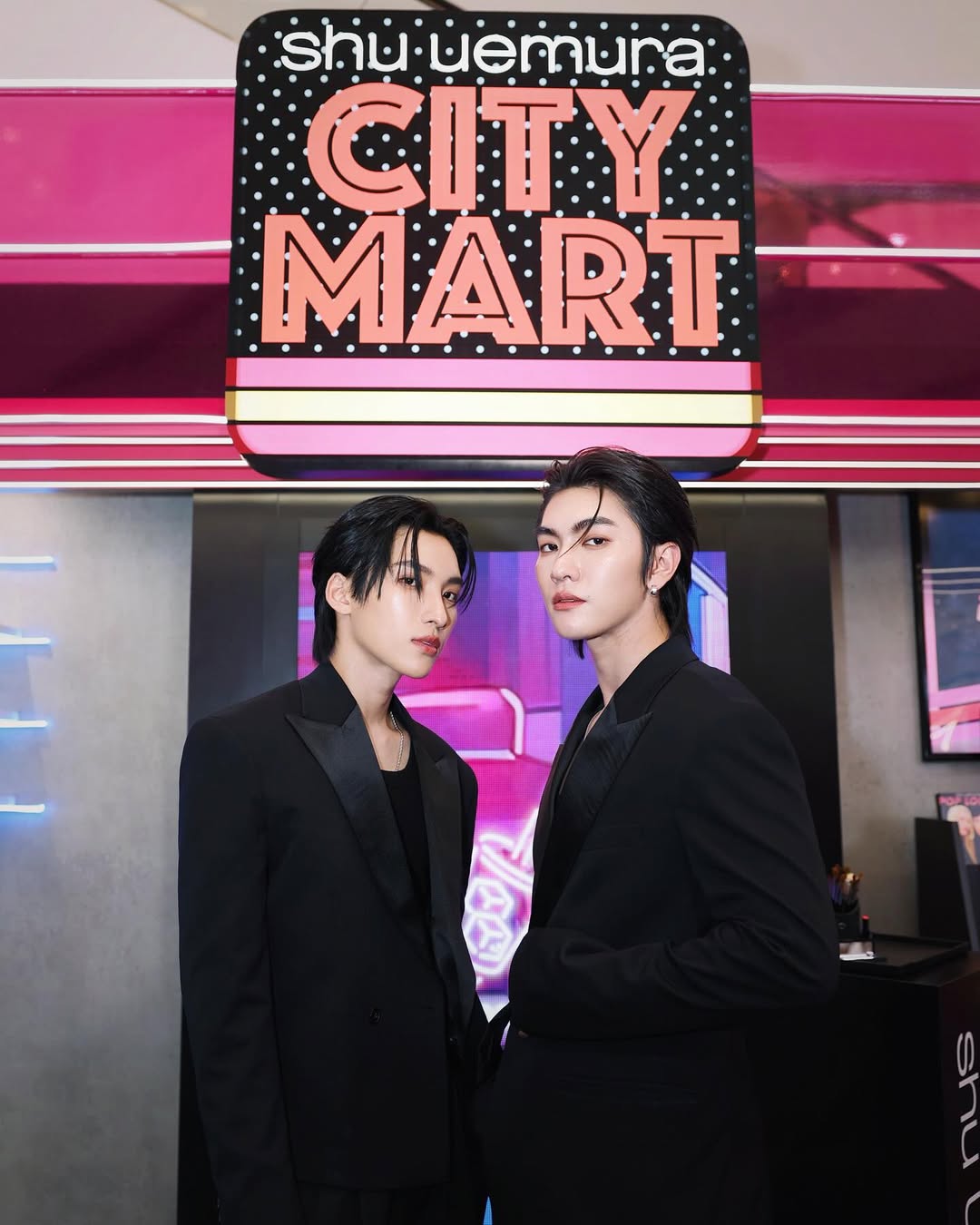 บอส - ชัยกมล เสริมส่งวิทยะ