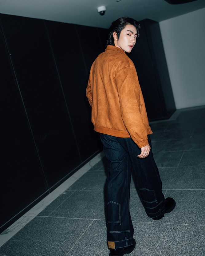 บอส - ชัยกมล เสริมส่งวิทยะ