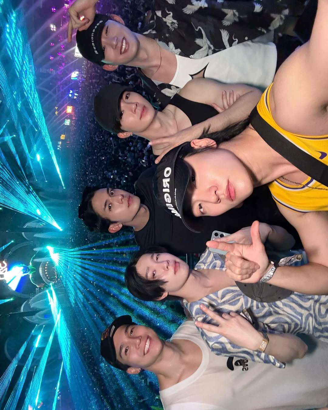บอส - ชัยกมล เสริมส่งวิทยะ