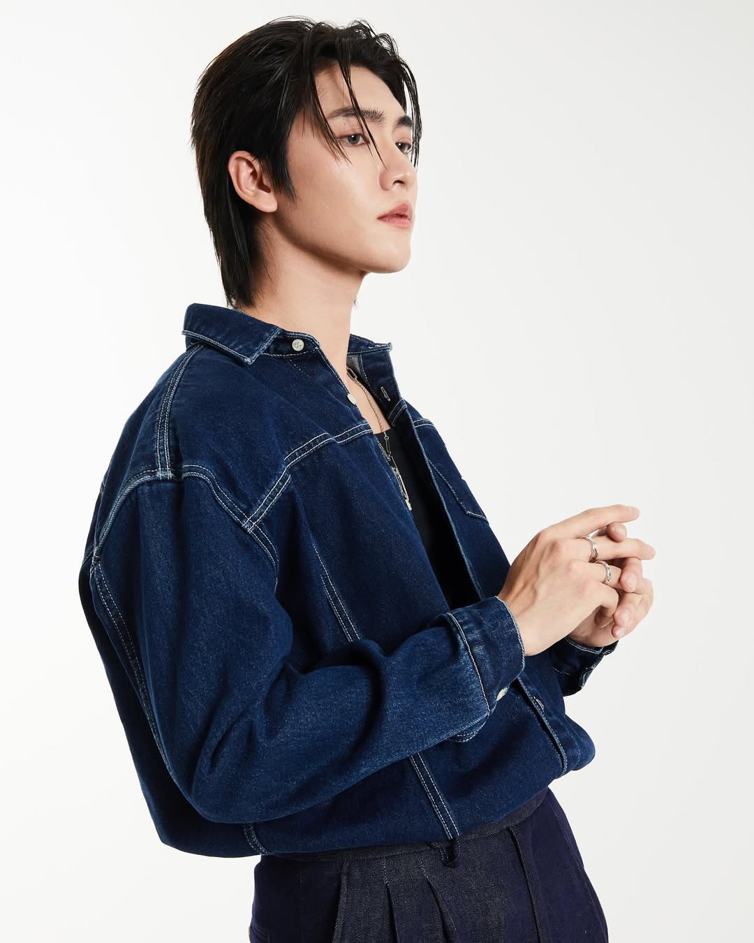 บอส - ชัยกมล เสริมส่งวิทยะ