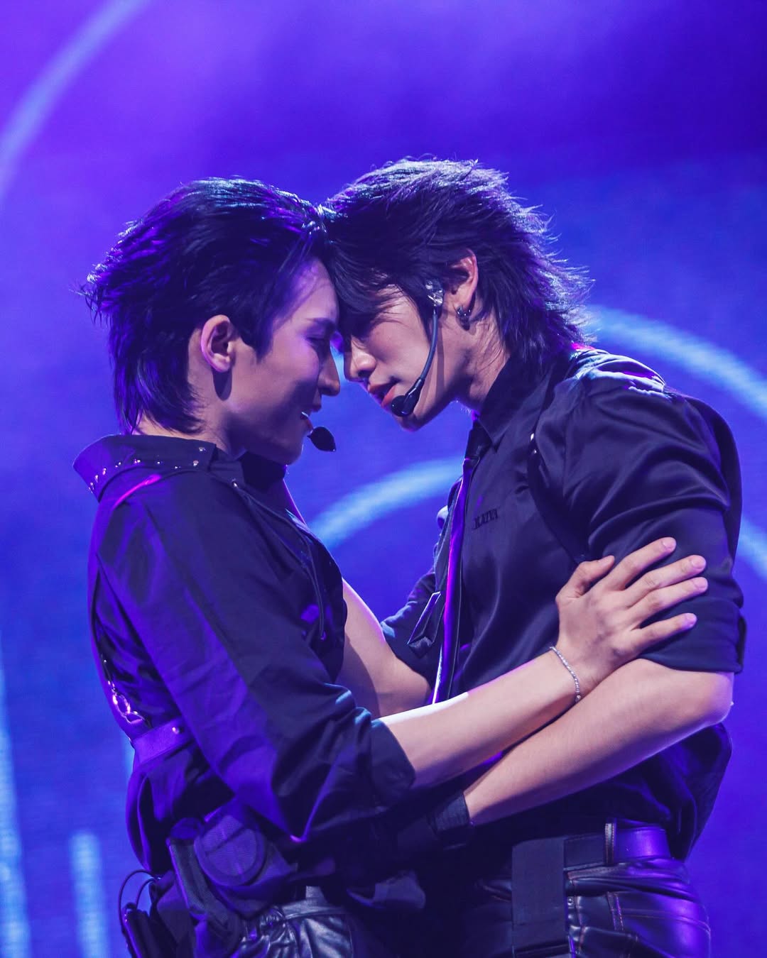 บอส - ชัยกมล เสริมส่งวิทยะ
