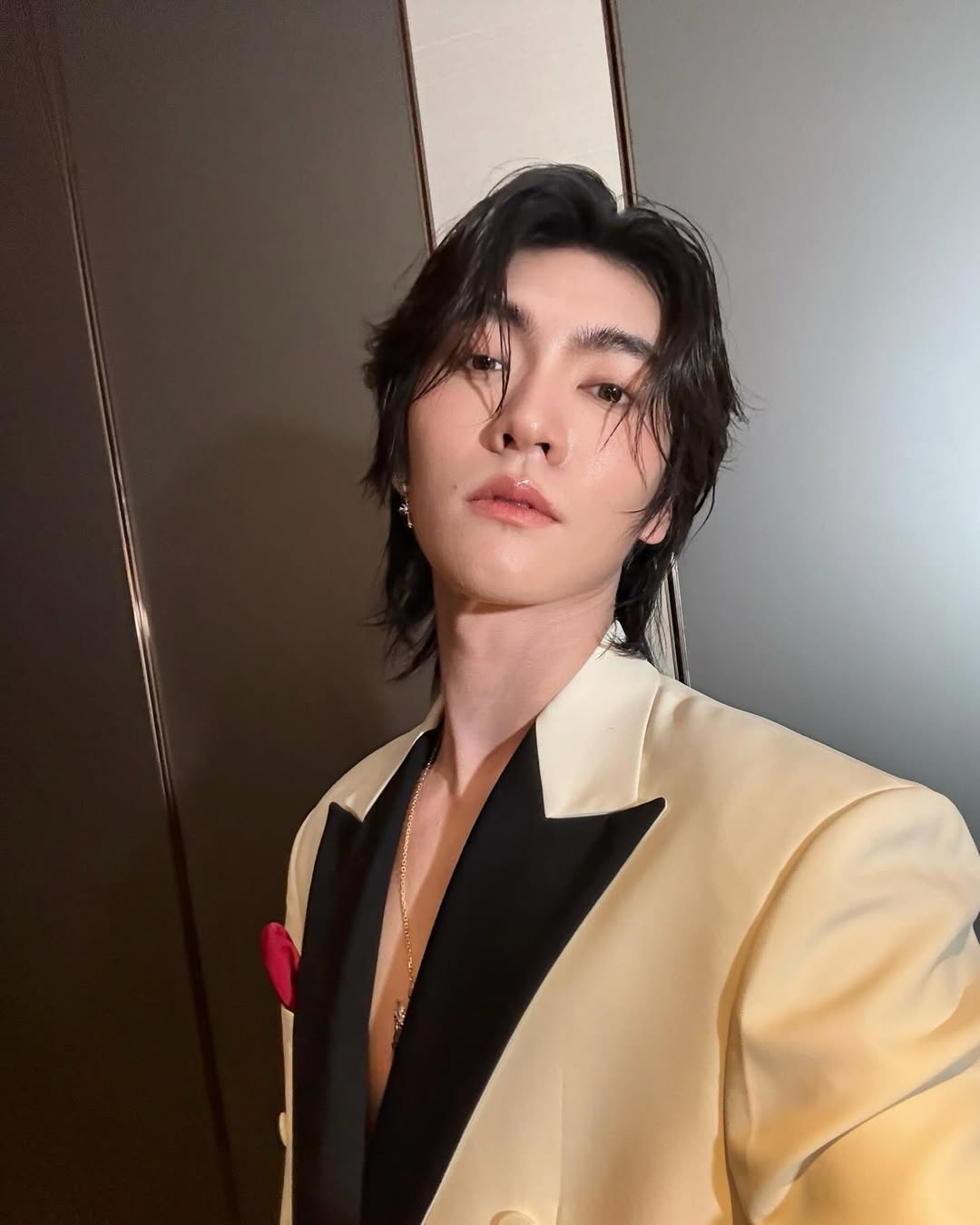 บอส - ชัยกมล เสริมส่งวิทยะ