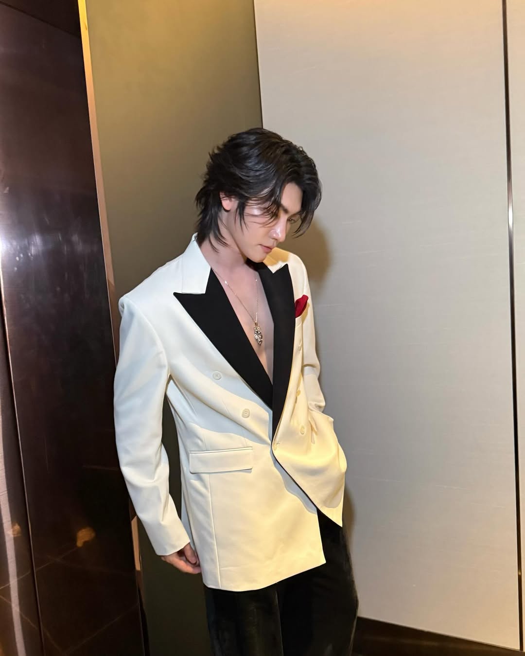 บอส - ชัยกมล เสริมส่งวิทยะ