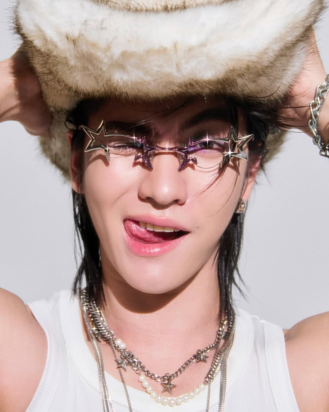 บอส - ชัยกมล เสริมส่งวิทยะ