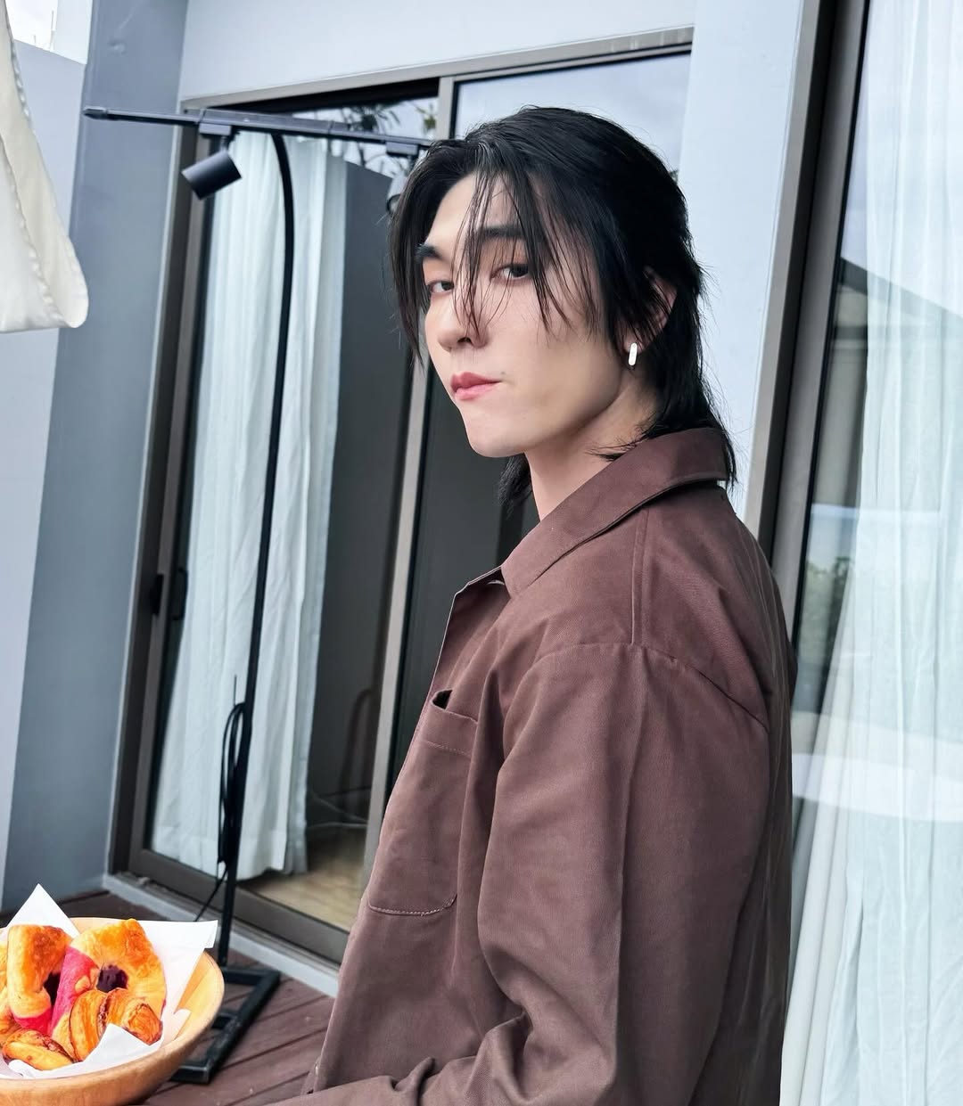 บอส - ชัยกมล เสริมส่งวิทยะ