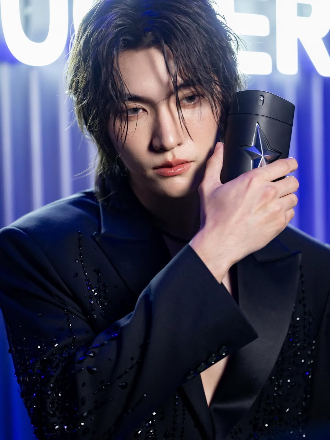 บอส - ชัยกมล เสริมส่งวิทยะ