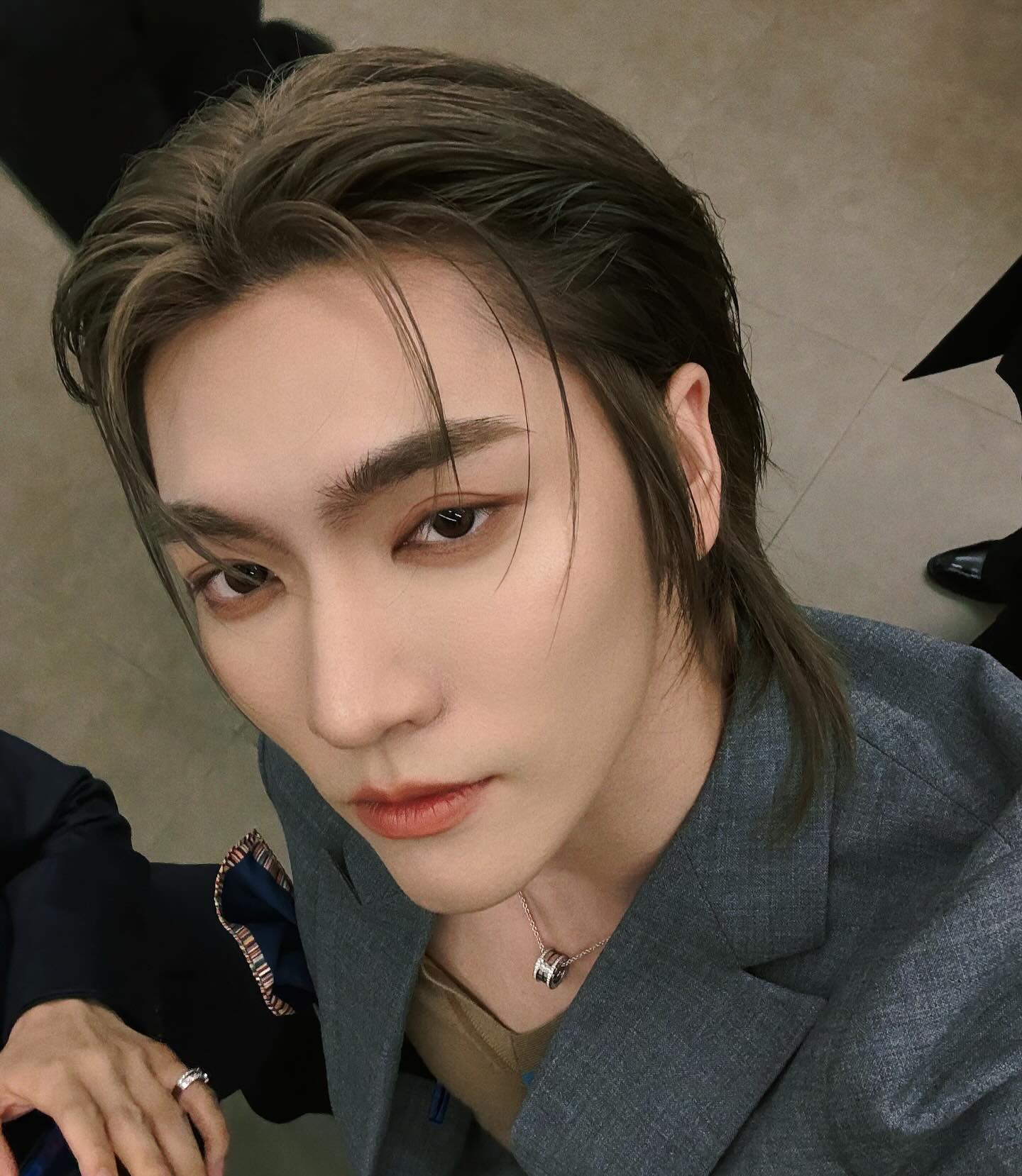 บอส - ชัยกมล เสริมส่งวิทยะ