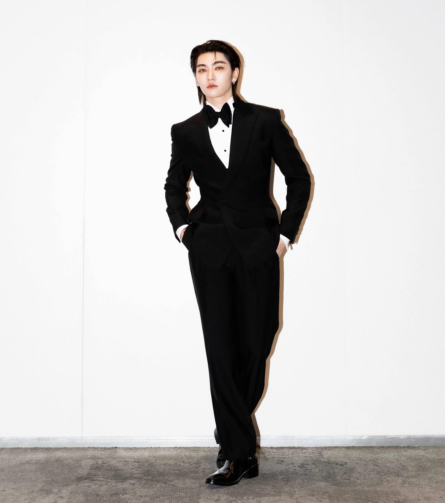 บอส - ชัยกมล เสริมส่งวิทยะ