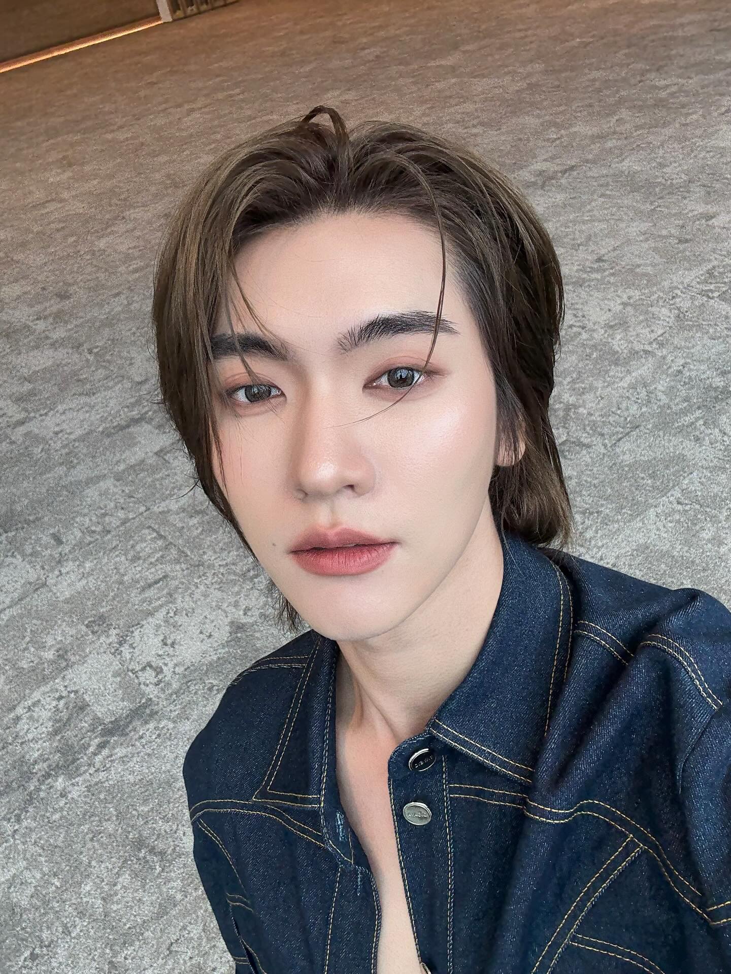 บอส - ชัยกมล เสริมส่งวิทยะ
