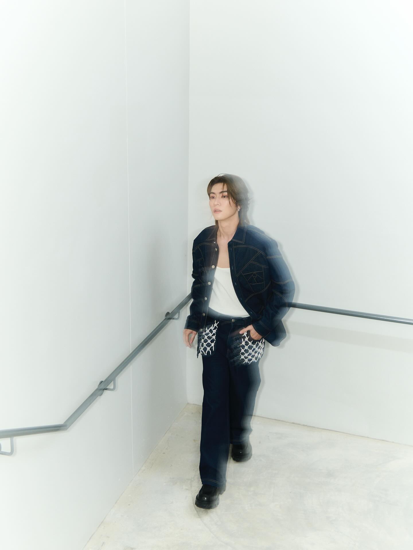 บอส - ชัยกมล เสริมส่งวิทยะ