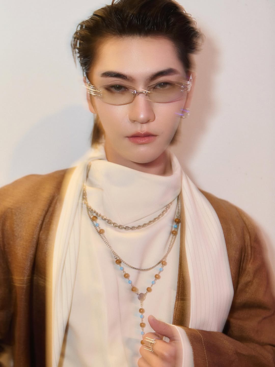 บอส - ชัยกมล เสริมส่งวิทยะ