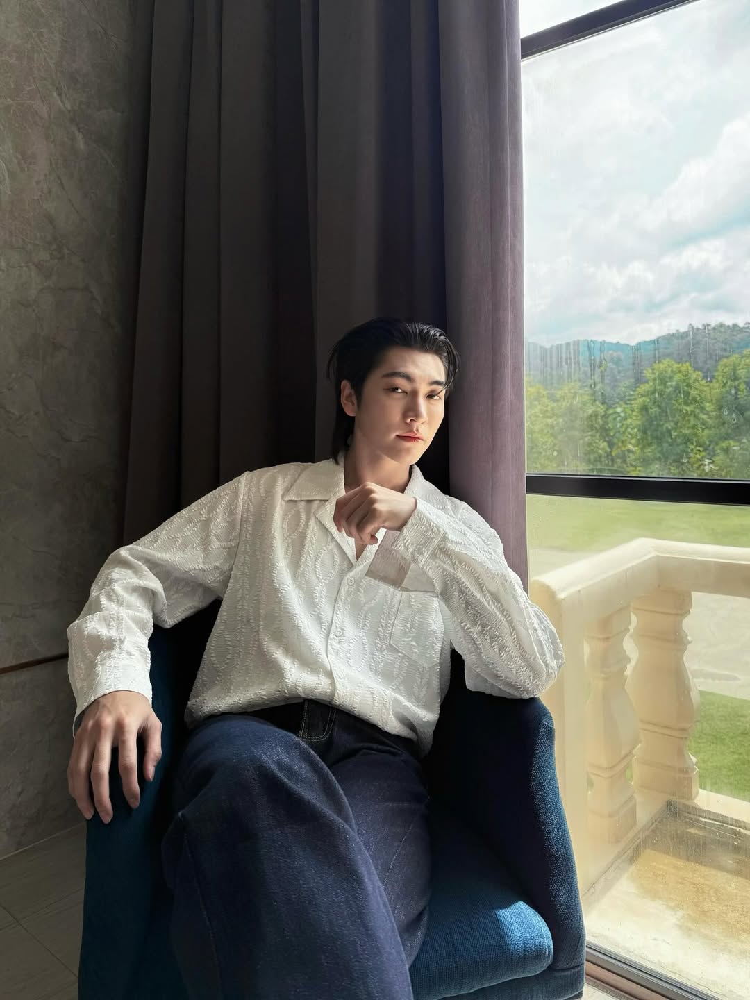 บอส - ชัยกมล เสริมส่งวิทยะ