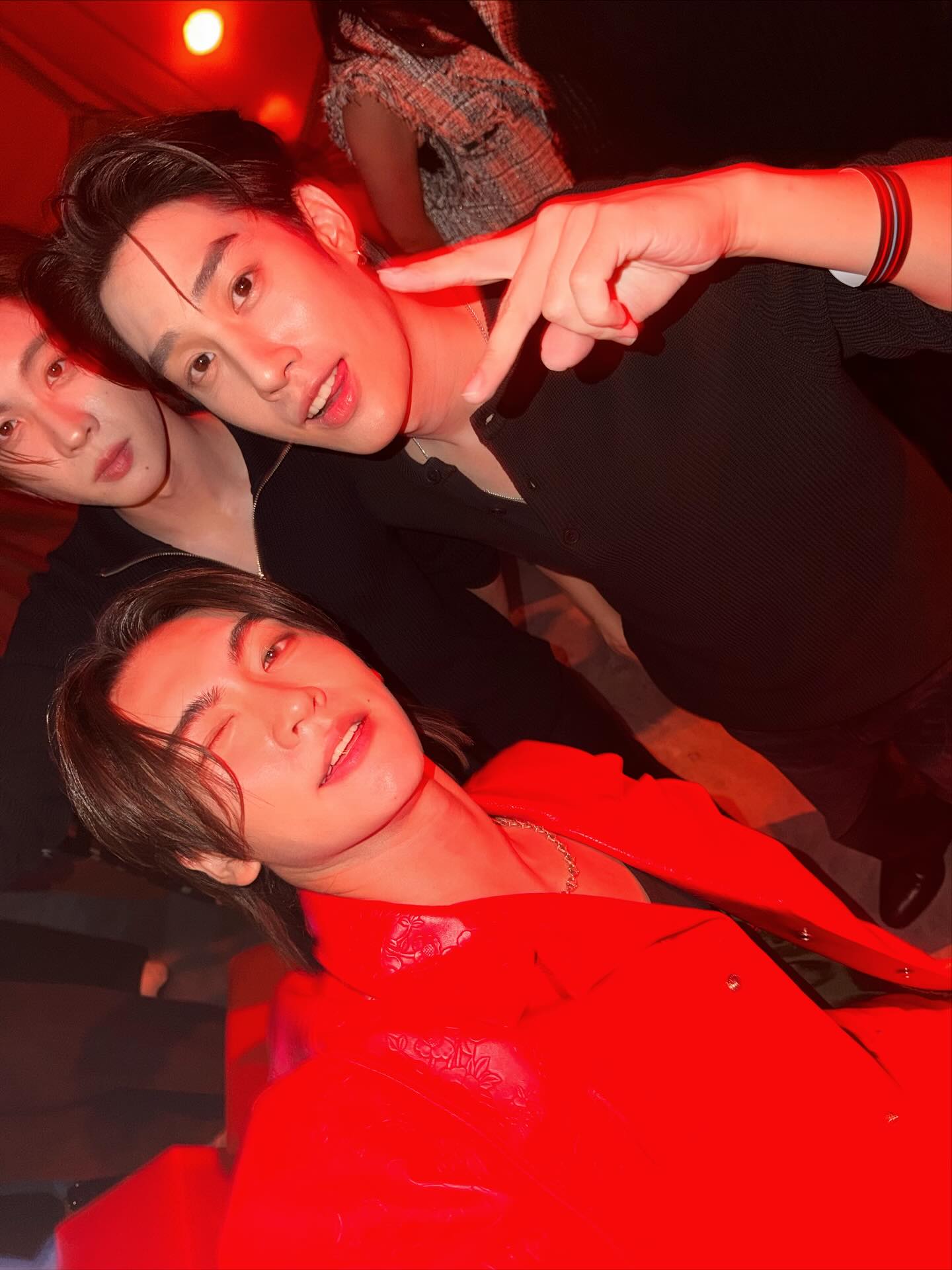บอส - ชัยกมล เสริมส่งวิทยะ