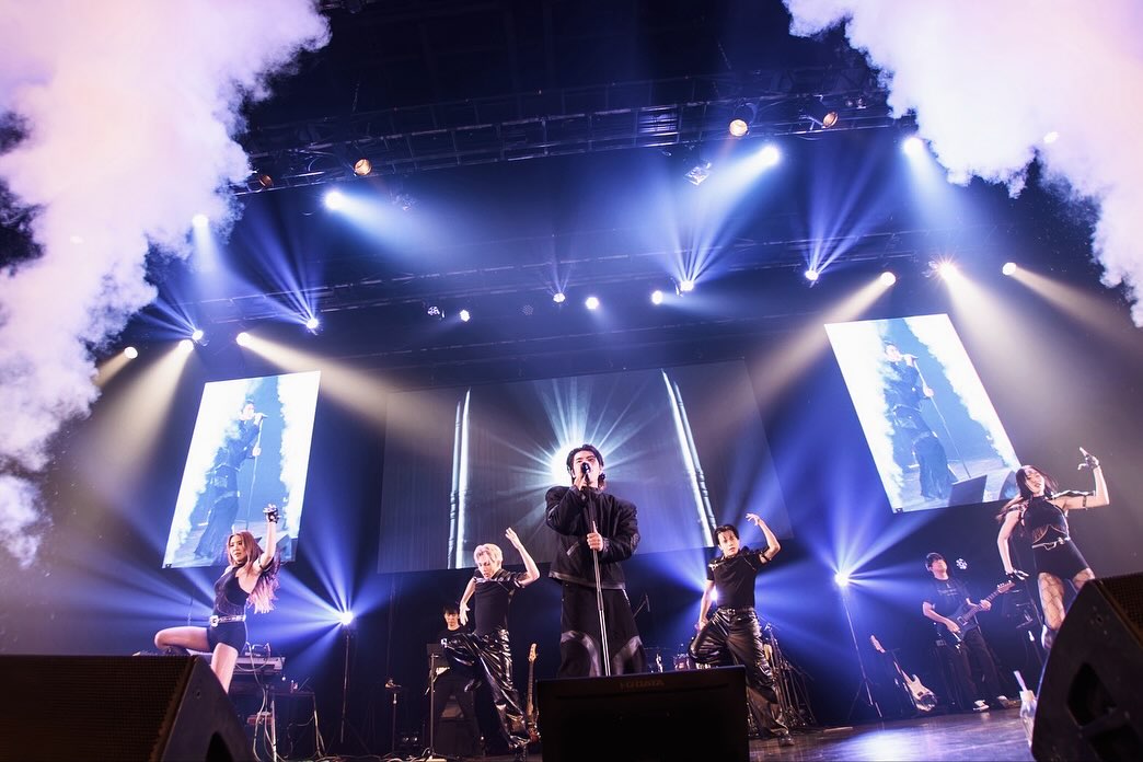 บอส - ชัยกมล เสริมส่งวิทยะ