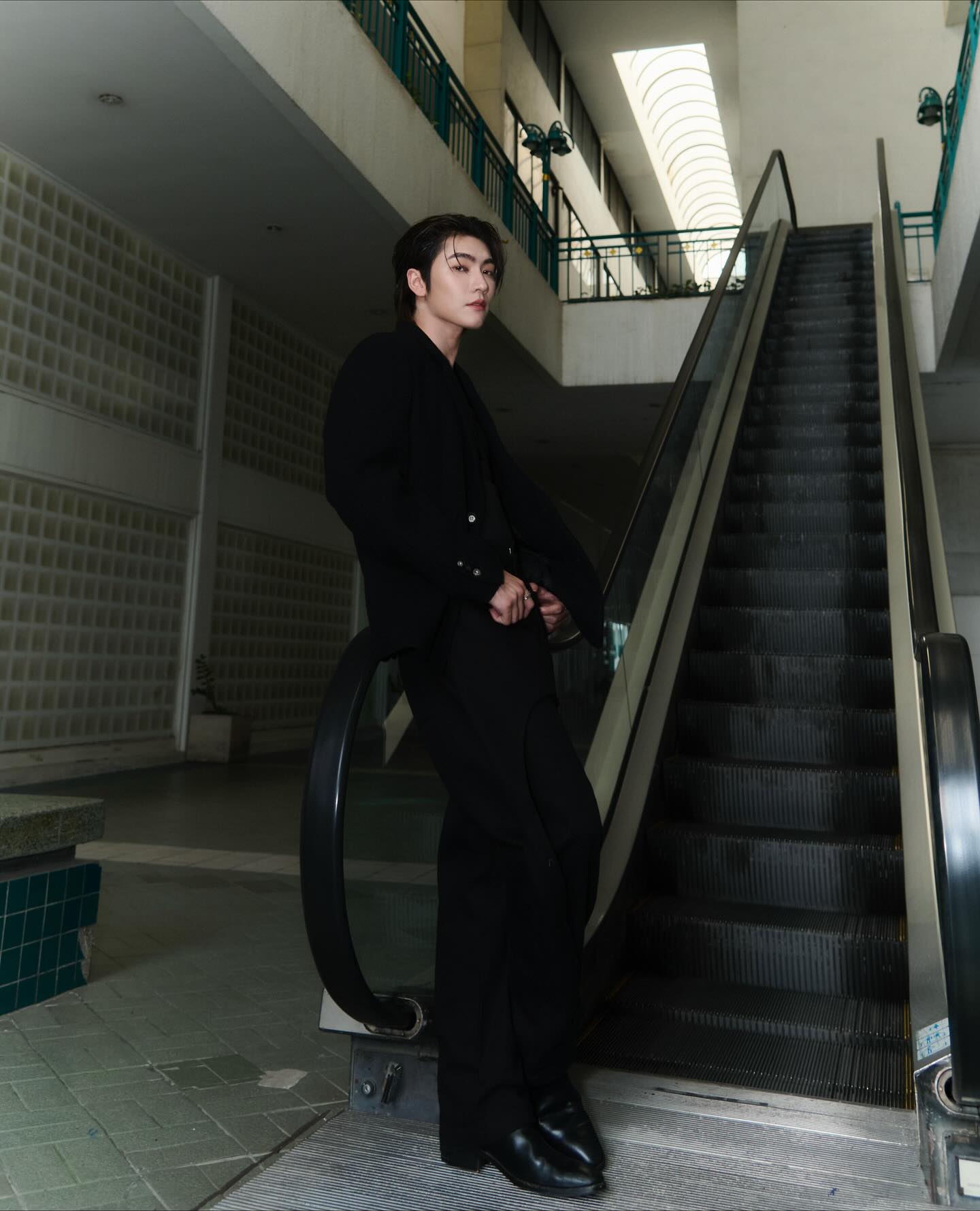 บอส - ชัยกมล เสริมส่งวิทยะ