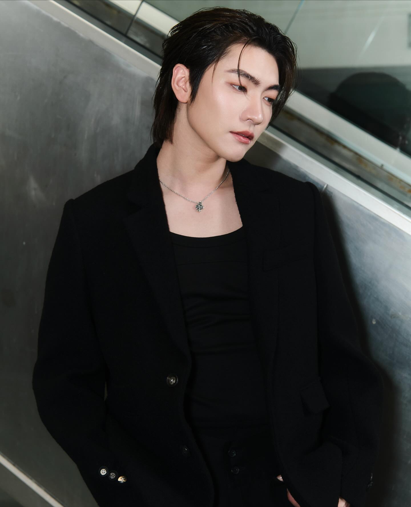 บอส - ชัยกมล เสริมส่งวิทยะ