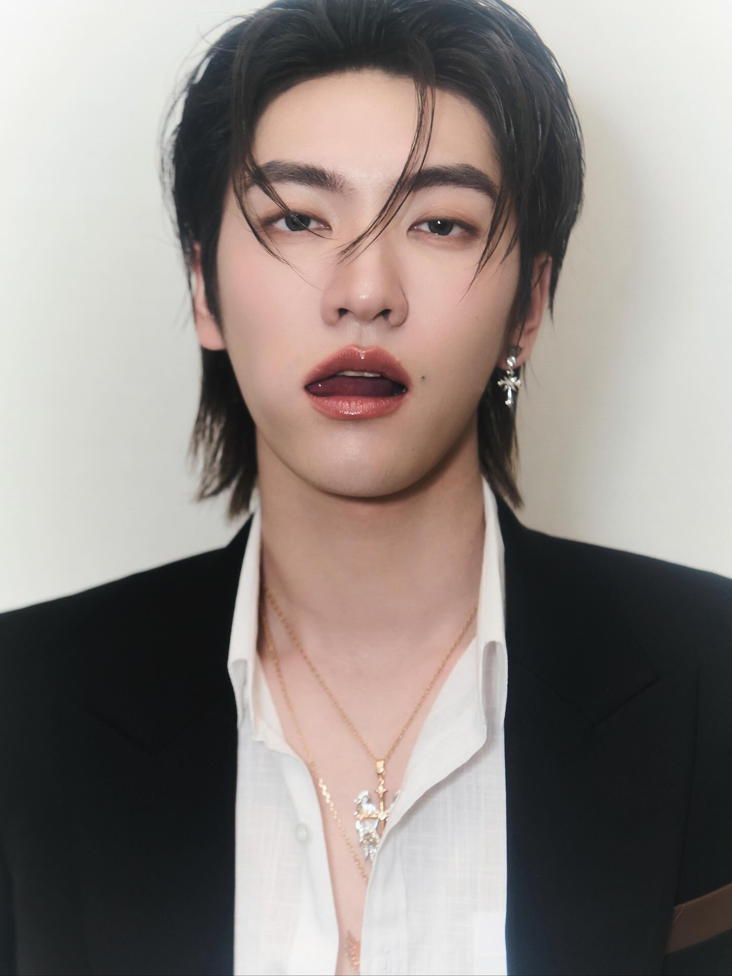 บอส - ชัยกมล เสริมส่งวิทยะ