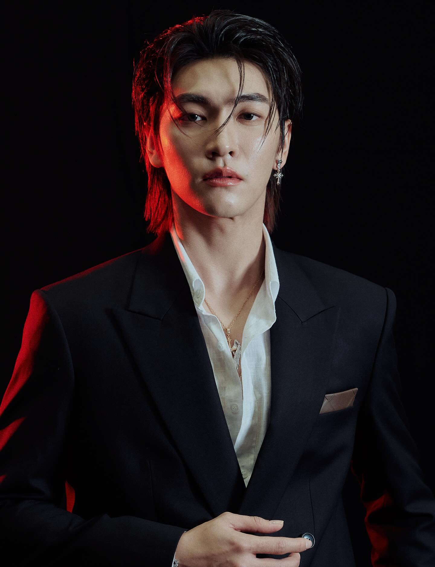 บอส - ชัยกมล เสริมส่งวิทยะ