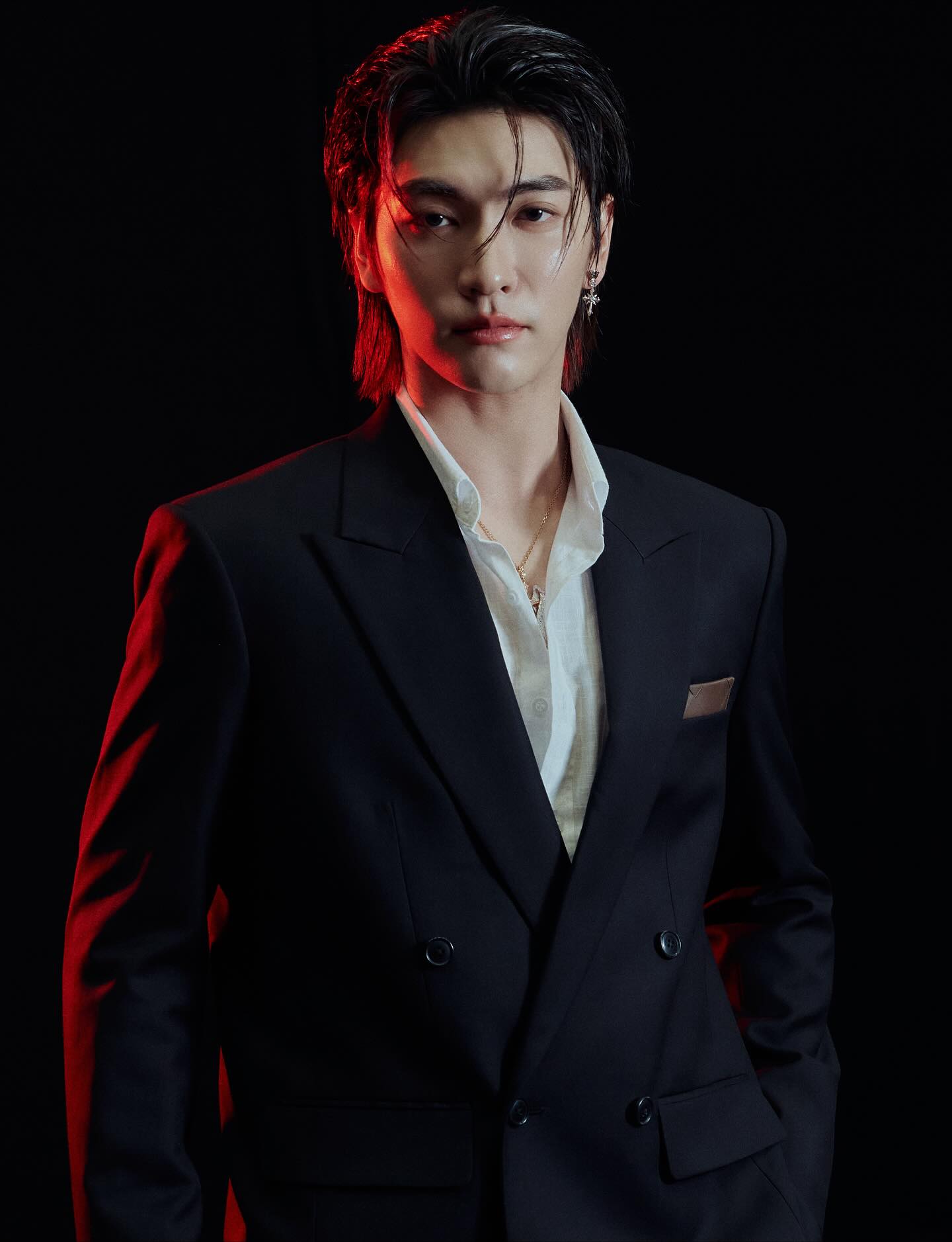 บอส - ชัยกมล เสริมส่งวิทยะ