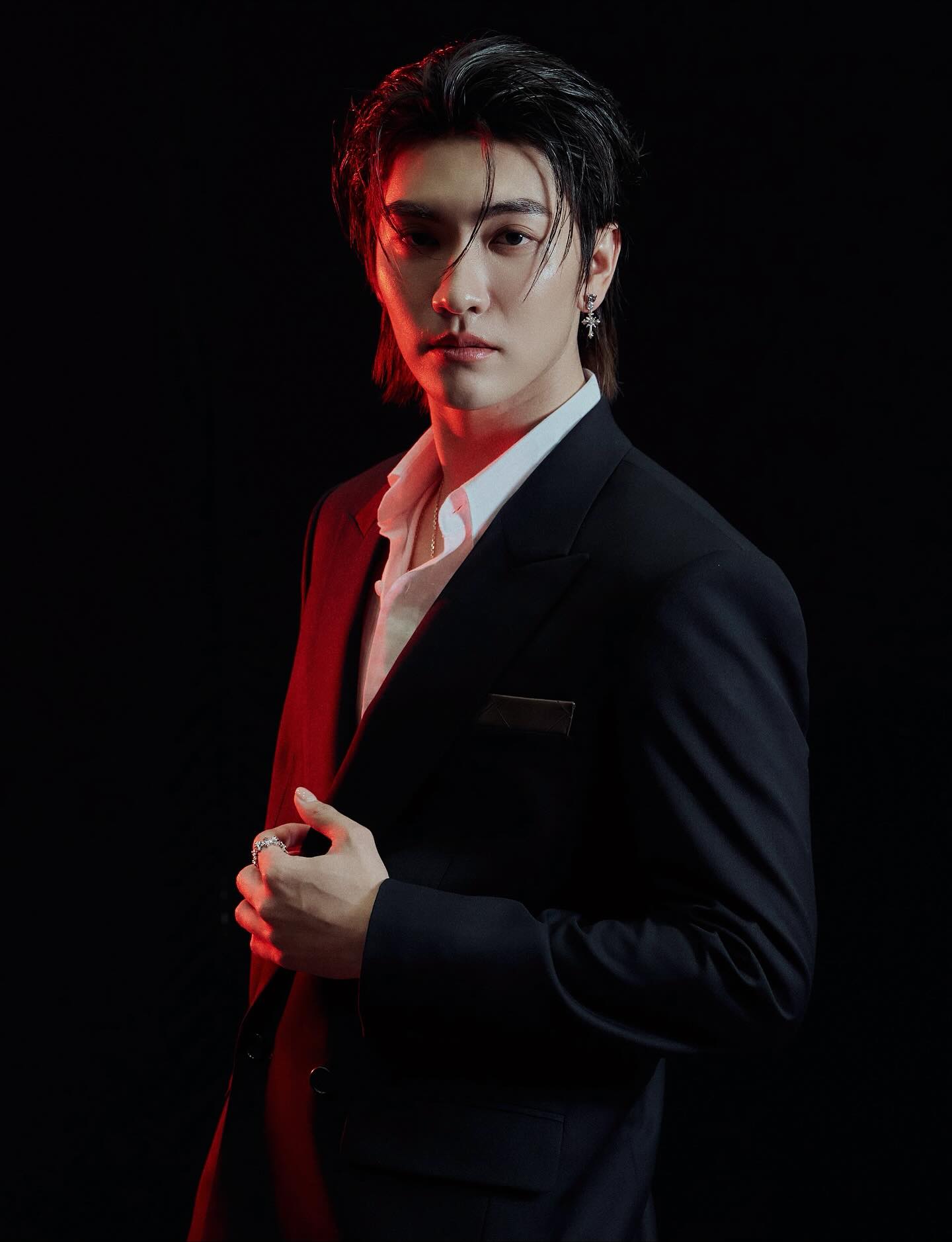 บอส - ชัยกมล เสริมส่งวิทยะ