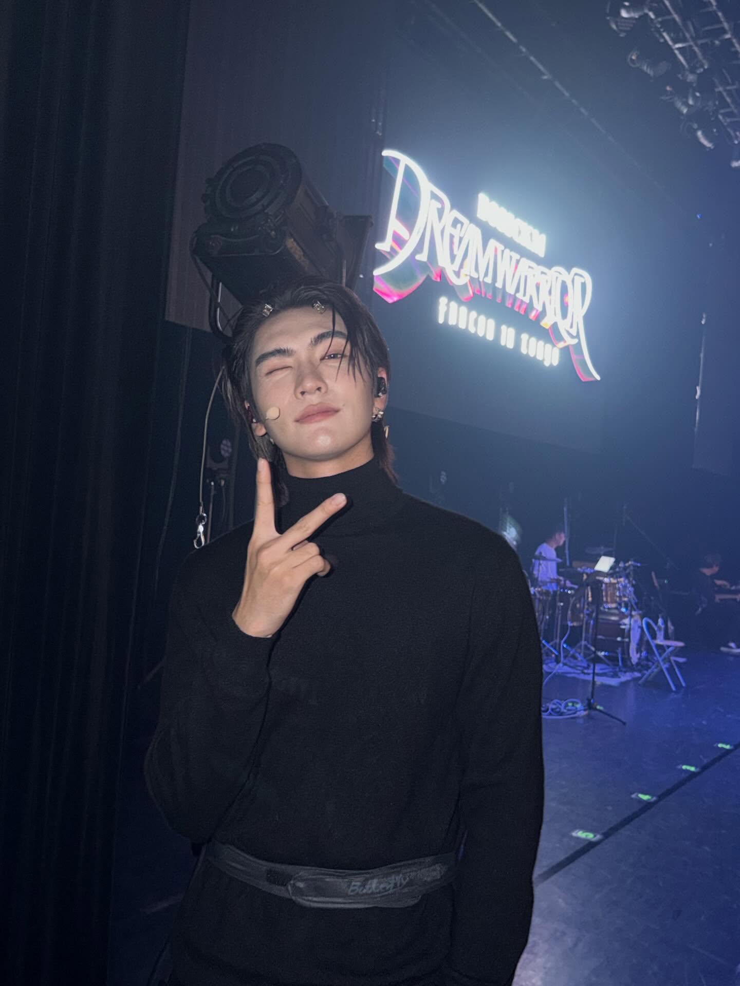 บอส - ชัยกมล เสริมส่งวิทยะ