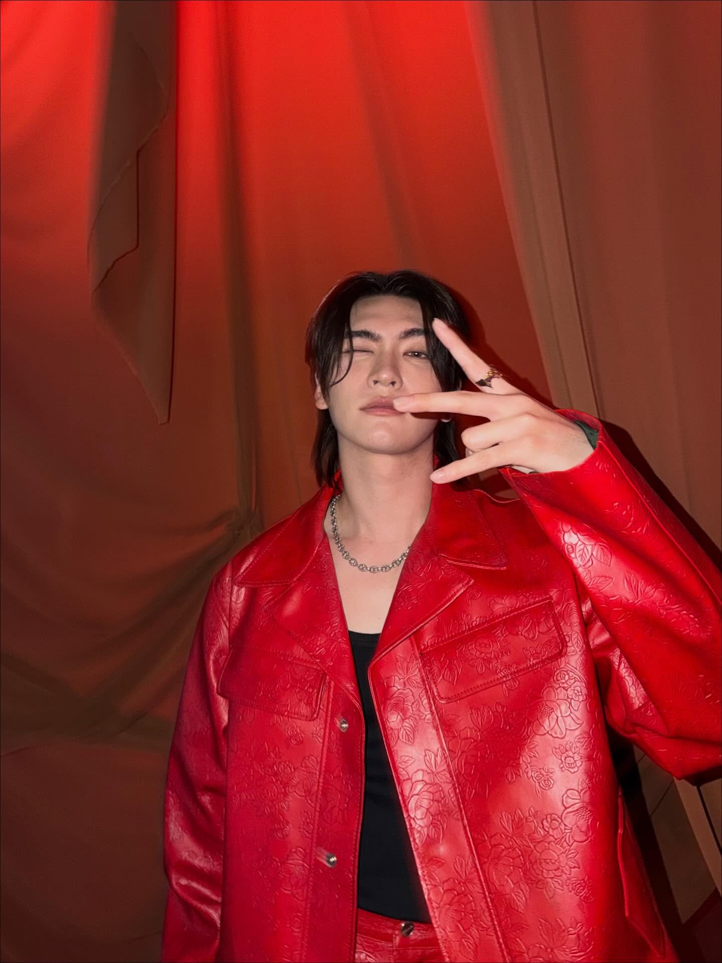 บอส - ชัยกมล เสริมส่งวิทยะ