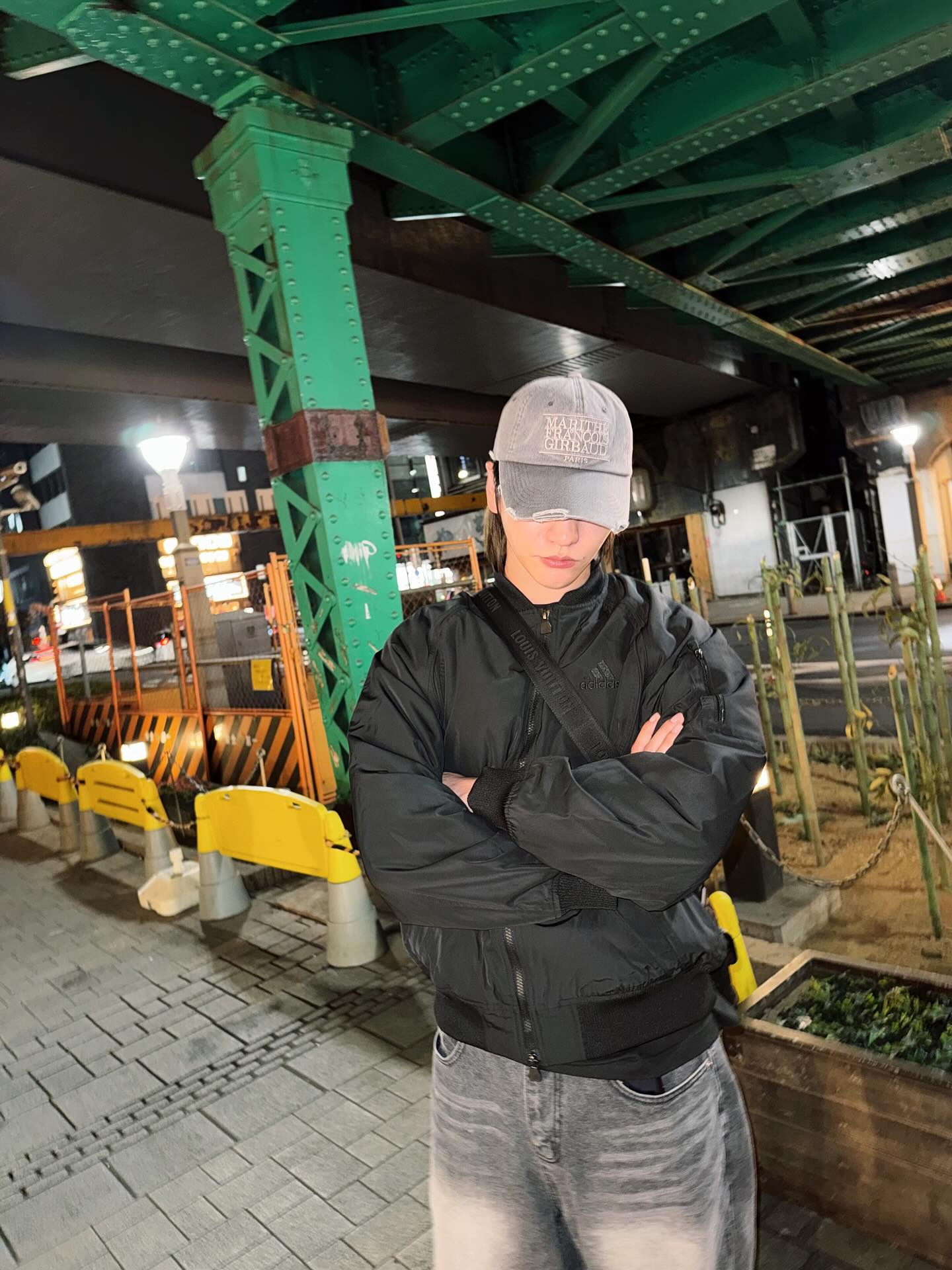 บอส - ชัยกมล เสริมส่งวิทยะ