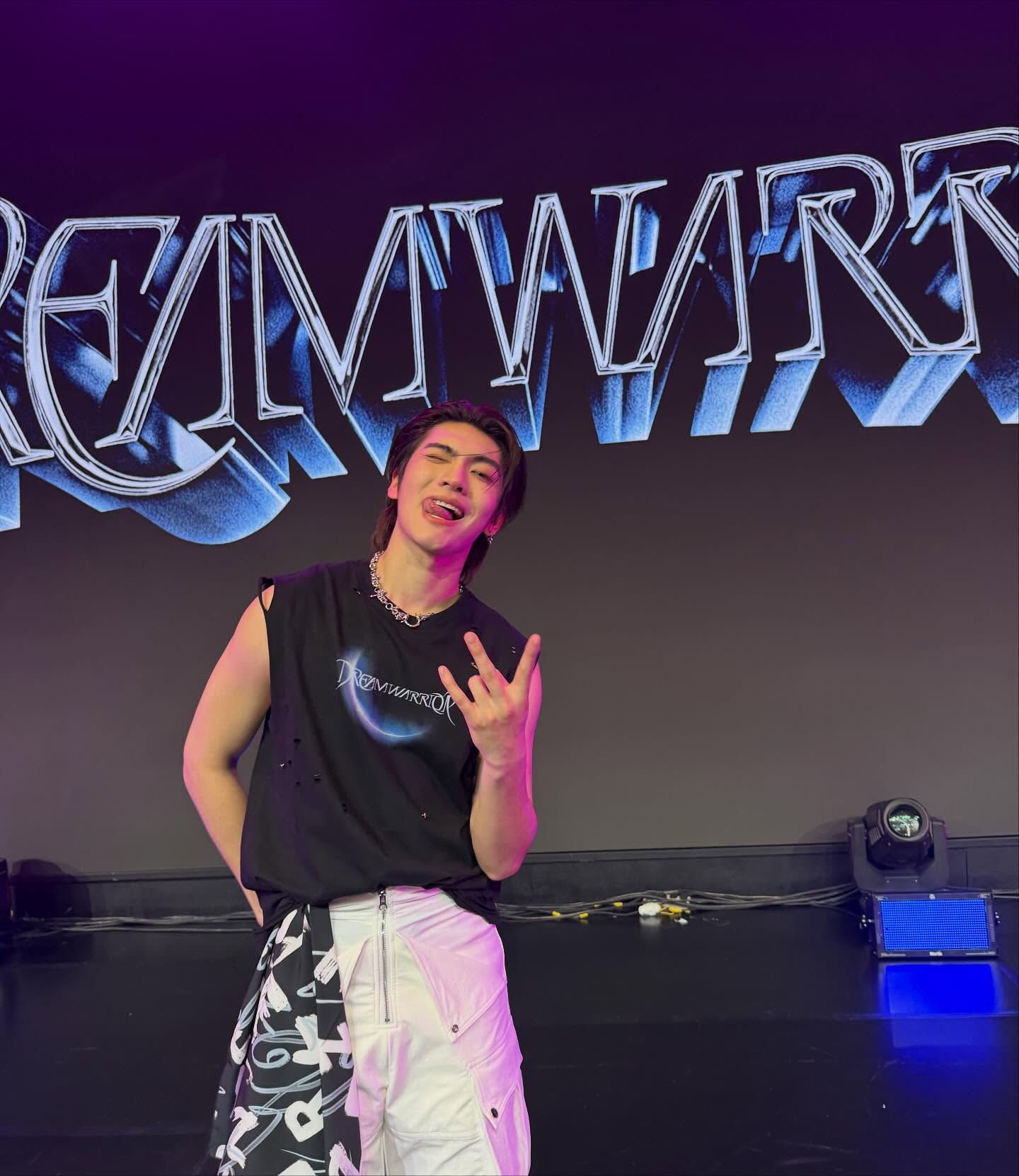 บอส - ชัยกมล เสริมส่งวิทยะ