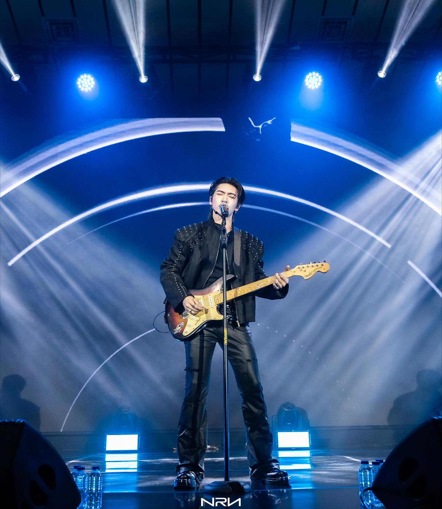 บอส - ชัยกมล เสริมส่งวิทยะ