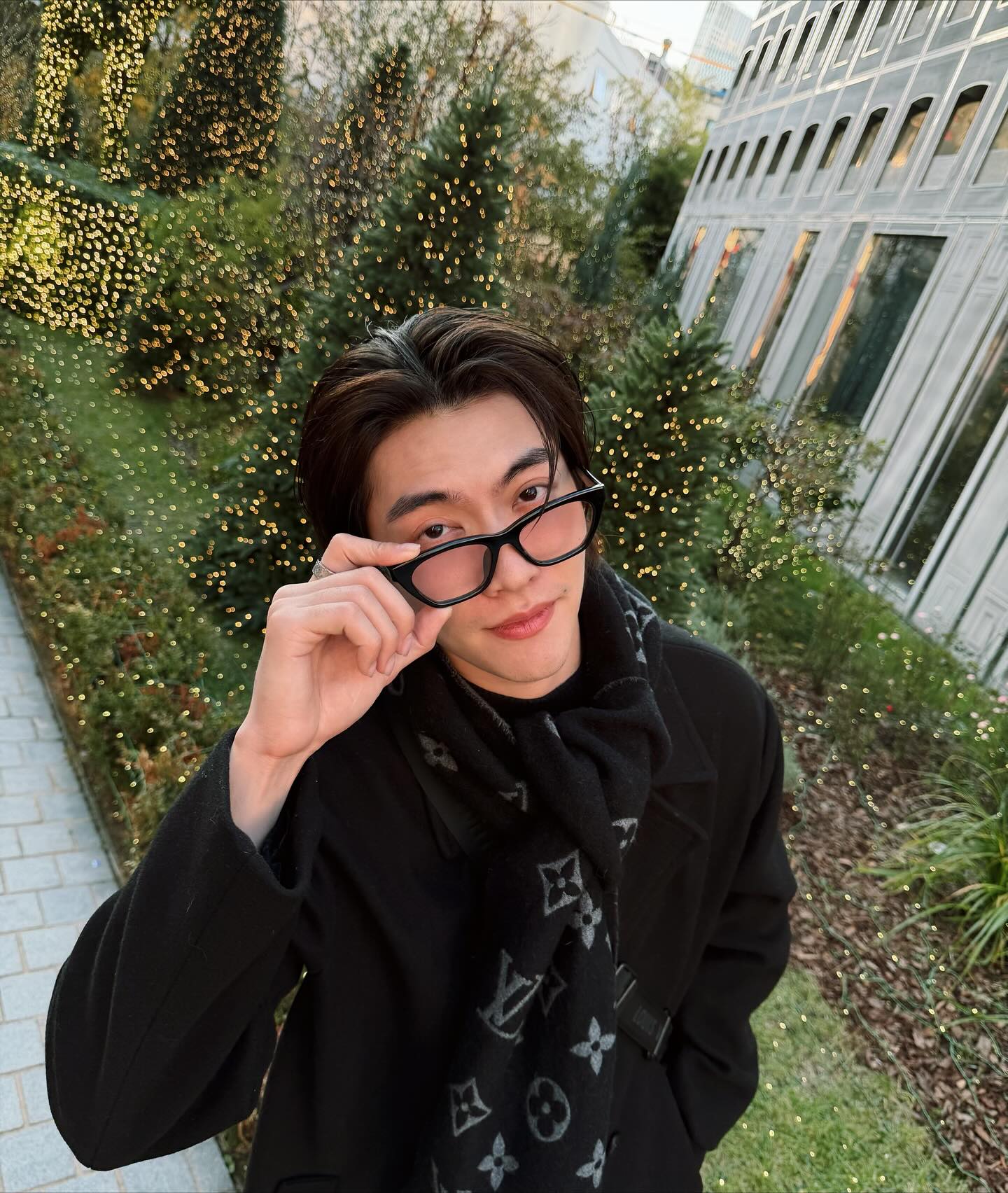 บอส - ชัยกมล เสริมส่งวิทยะ