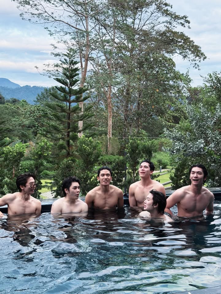 บอส - ชัยกมล เสริมส่งวิทยะ