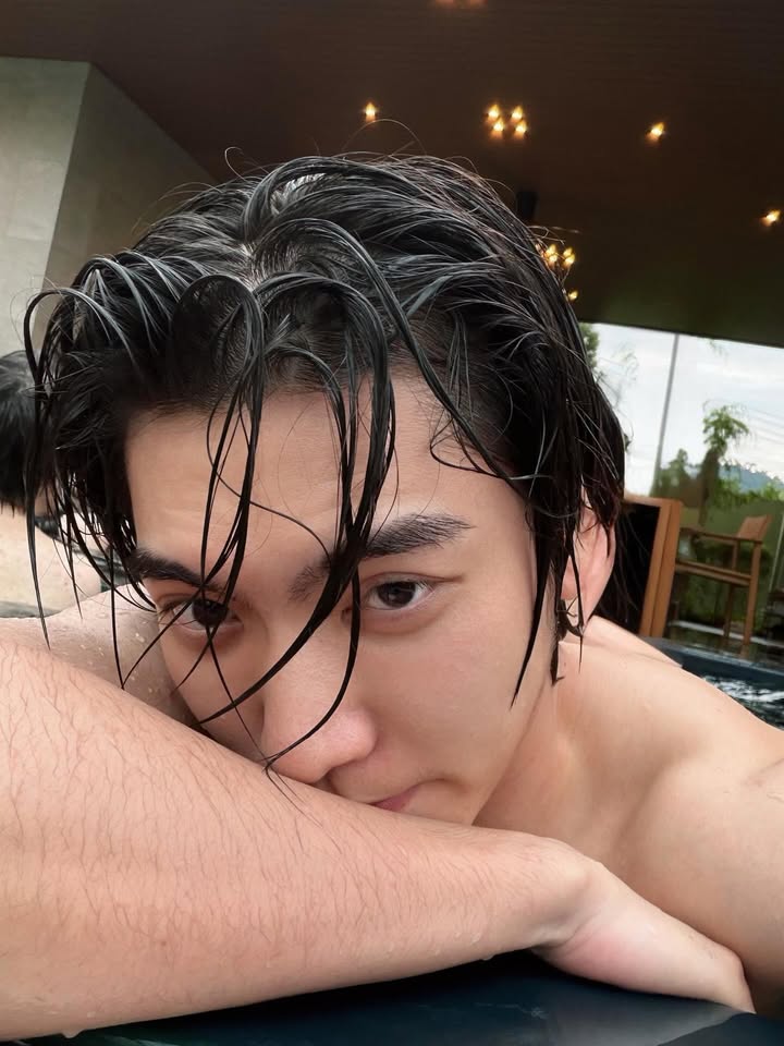 บอส - ชัยกมล เสริมส่งวิทยะ