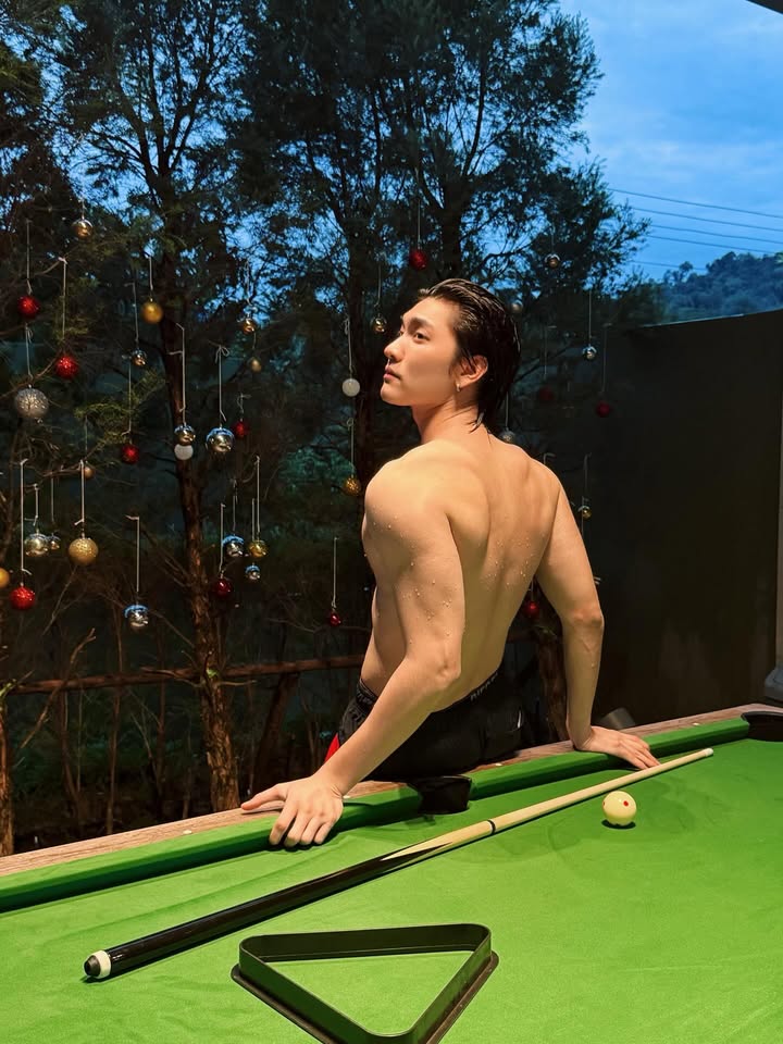 บอส - ชัยกมล เสริมส่งวิทยะ