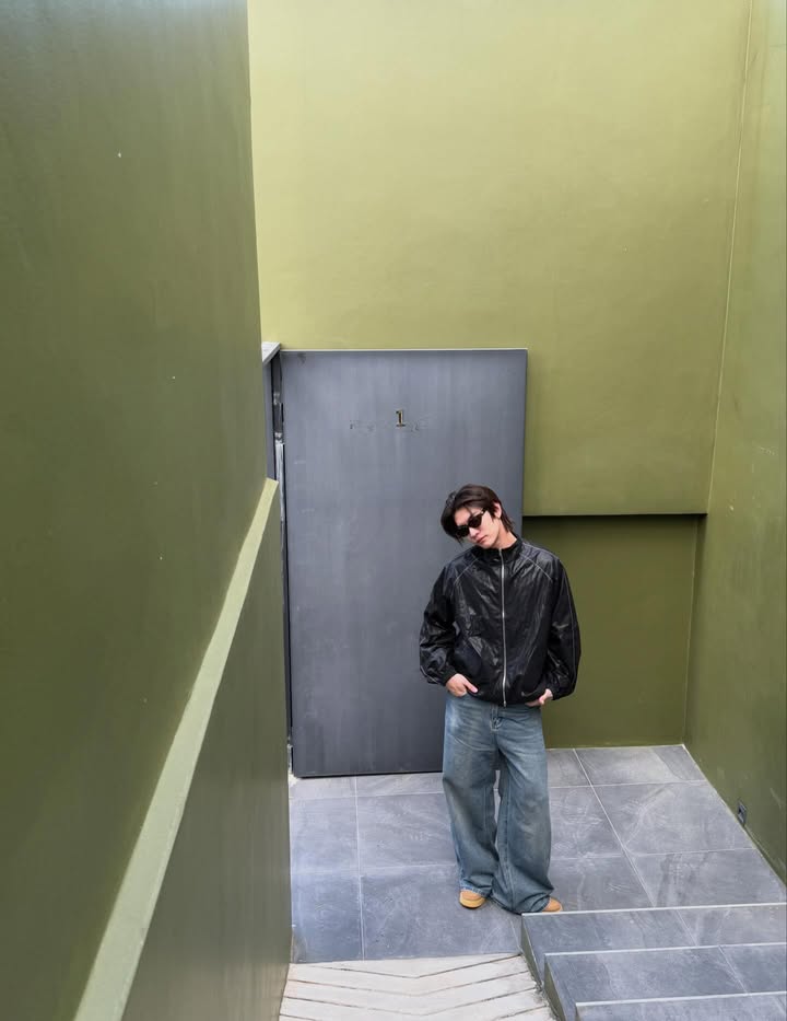 บอส - ชัยกมล เสริมส่งวิทยะ