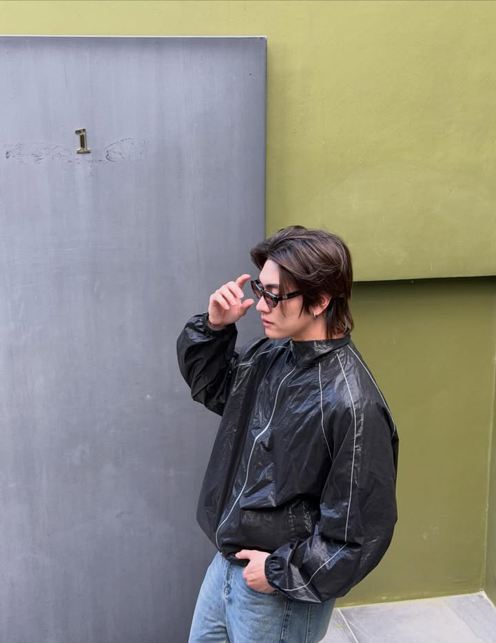 บอส - ชัยกมล เสริมส่งวิทยะ