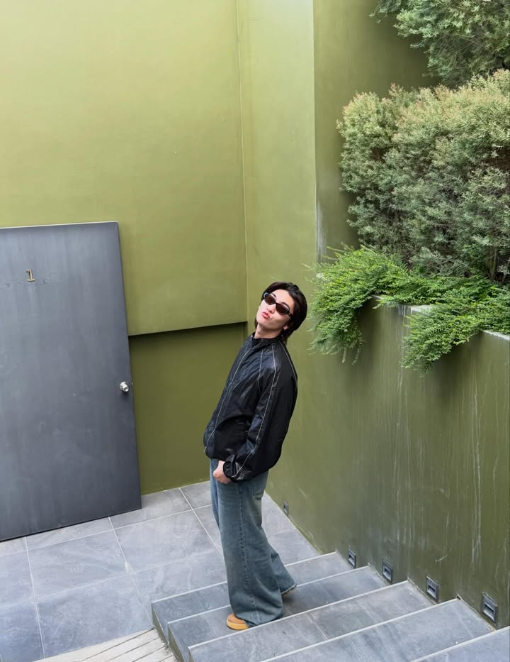 บอส - ชัยกมล เสริมส่งวิทยะ