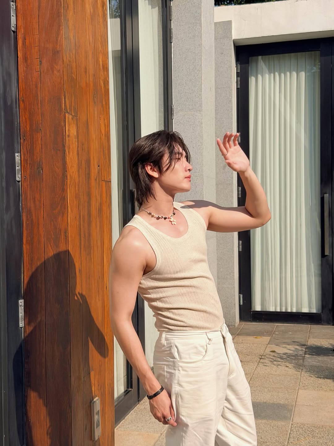 บอส - ชัยกมล เสริมส่งวิทยะ