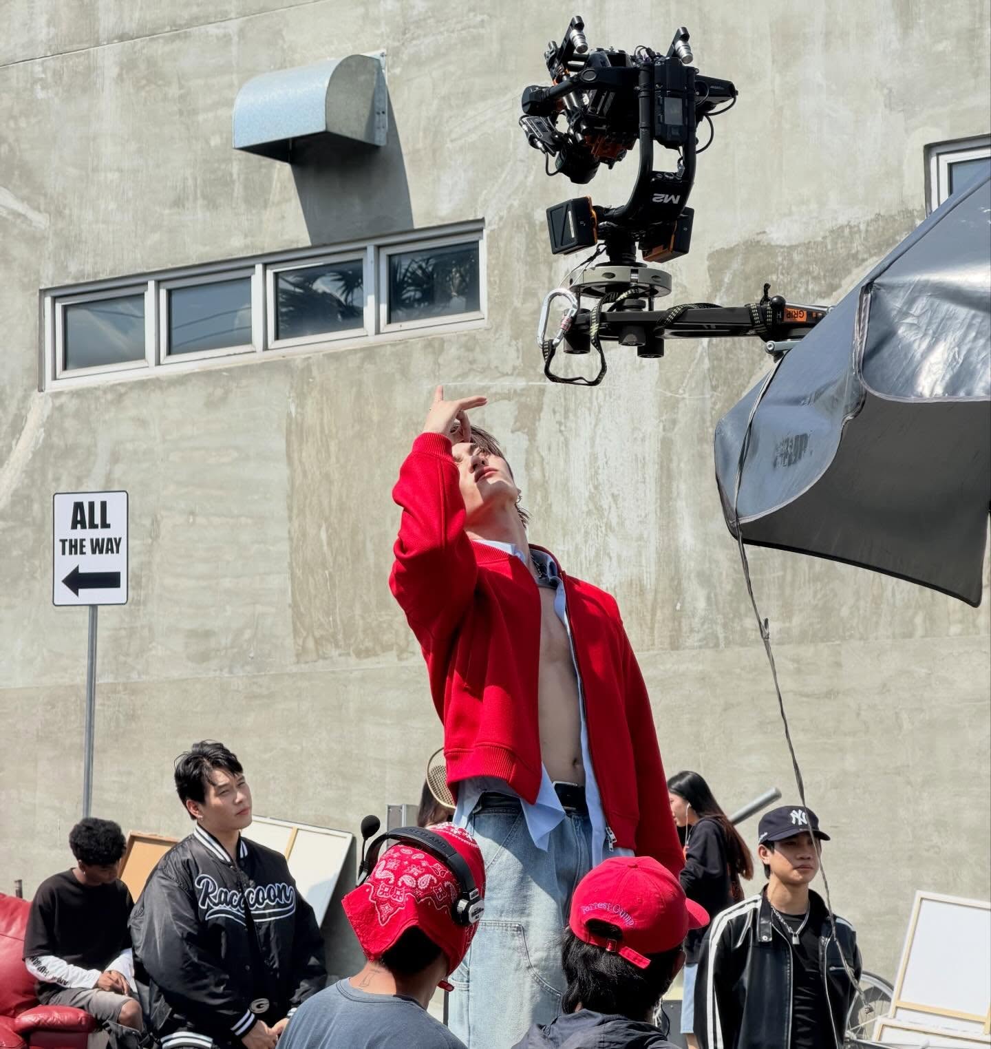 บอส - ชัยกมล เสริมส่งวิทยะ