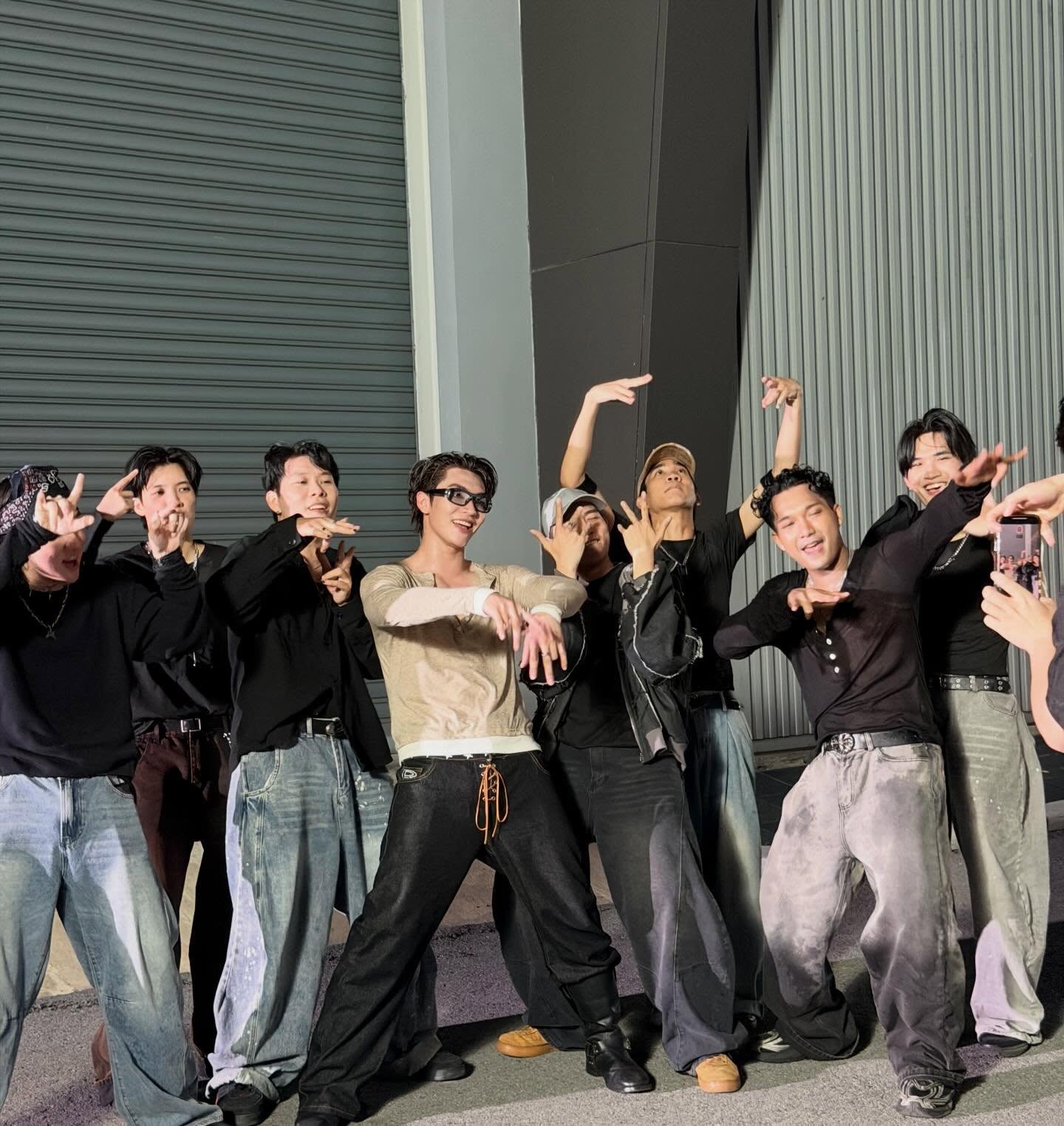 บอส - ชัยกมล เสริมส่งวิทยะ