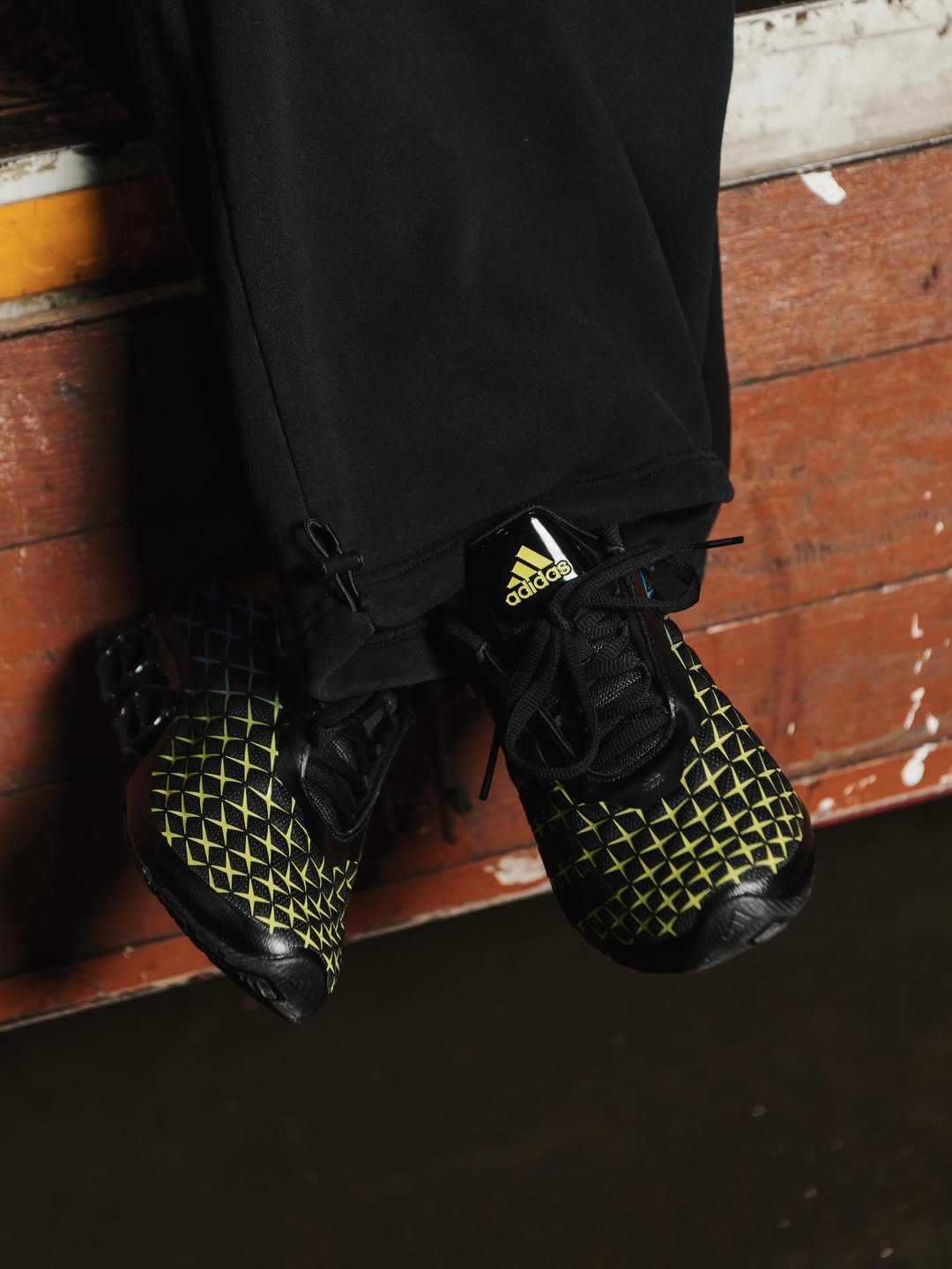 บอส - ชัยกมล เสริมส่งวิทยะ