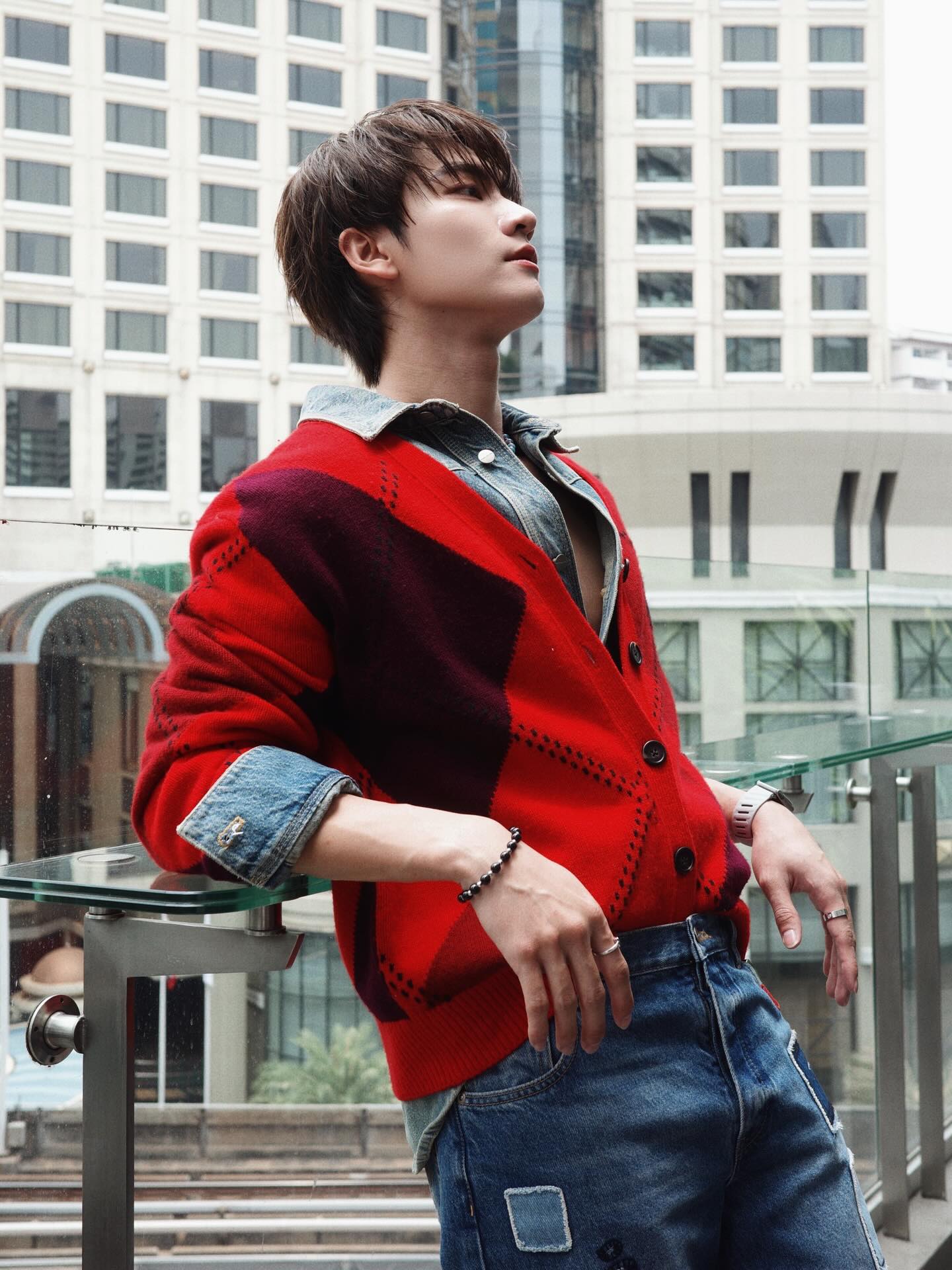 บอส - ชัยกมล เสริมส่งวิทยะ