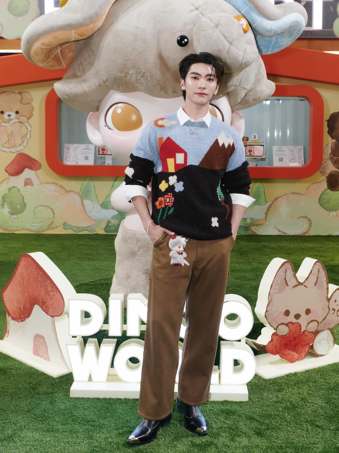 บอส - ชัยกมล เสริมส่งวิทยะ