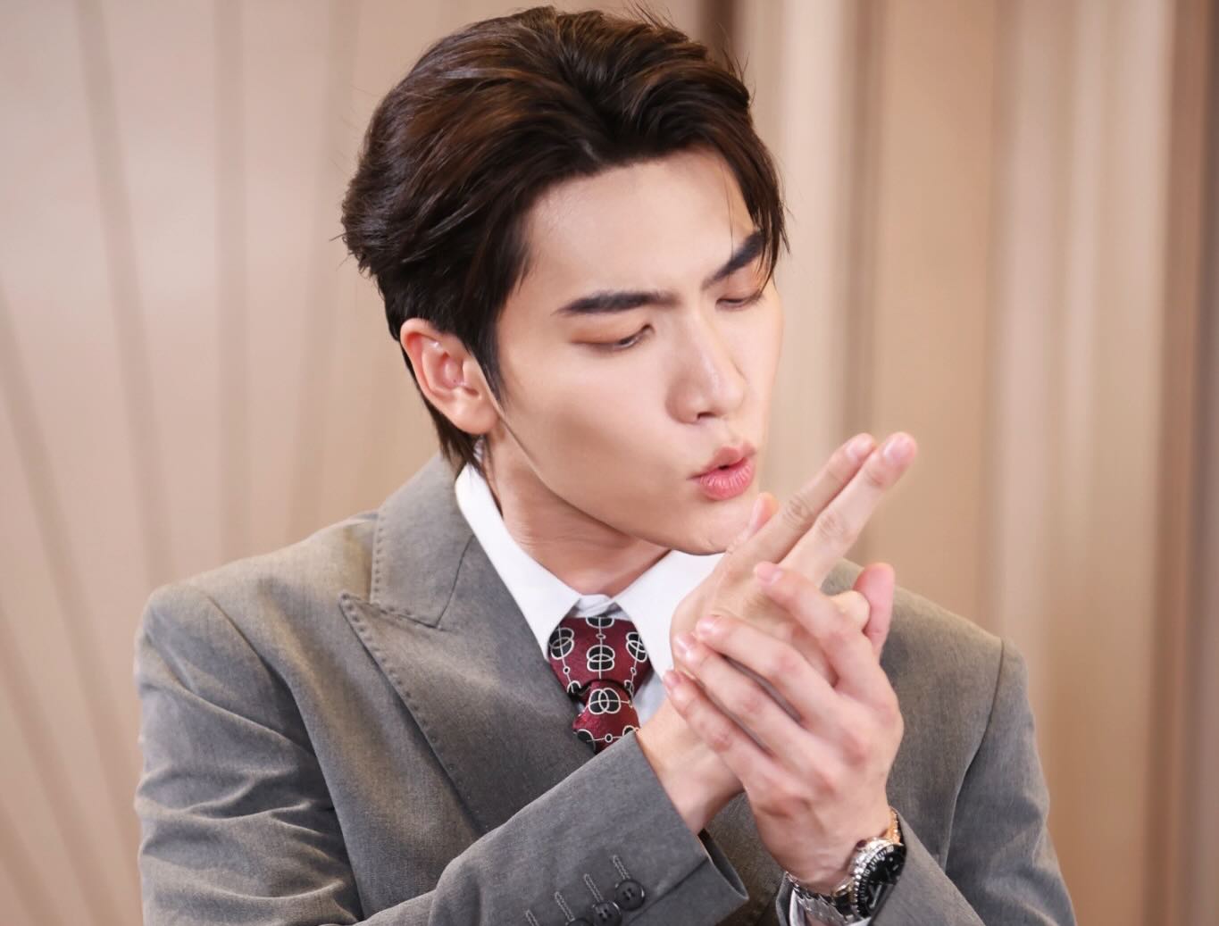 บอส - ชัยกมล เสริมส่งวิทยะ
