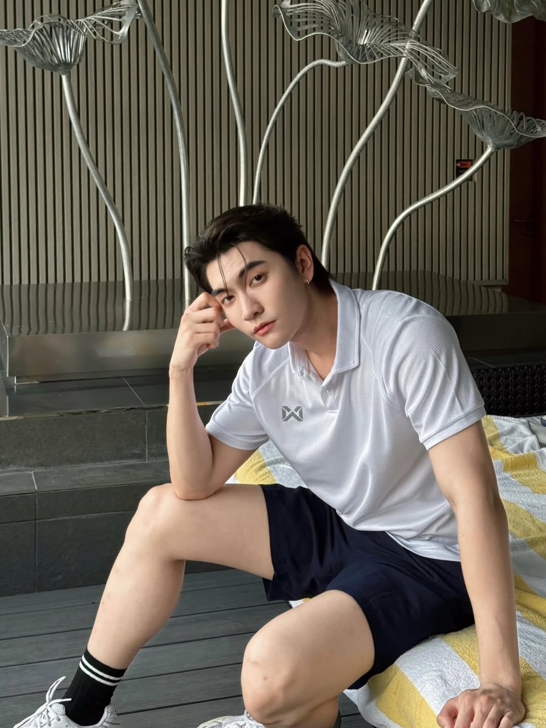 บอส - ชัยกมล เสริมส่งวิทยะ