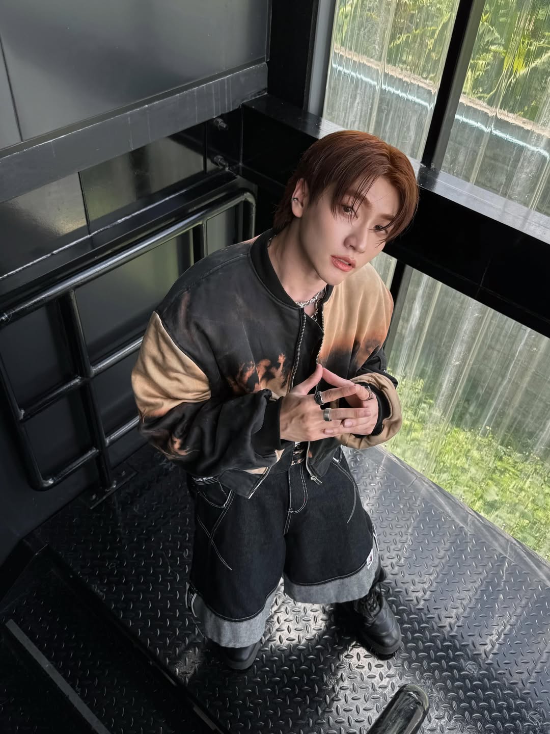 บอส - ชัยกมล เสริมส่งวิทยะ