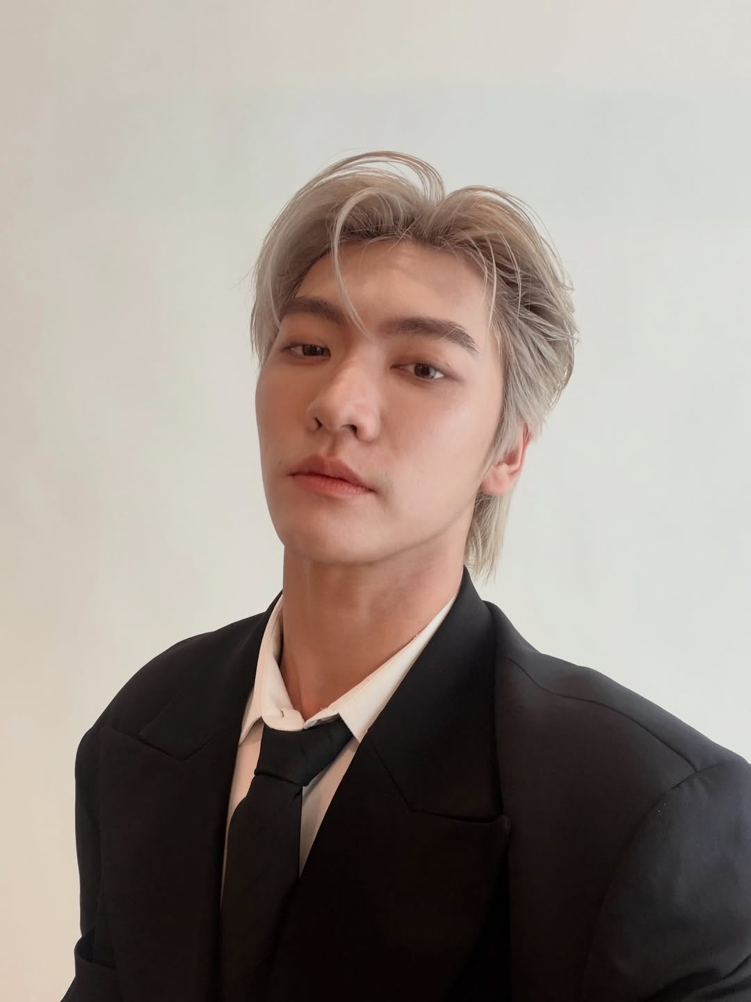 บอส - ชัยกมล เสริมส่งวิทยะ